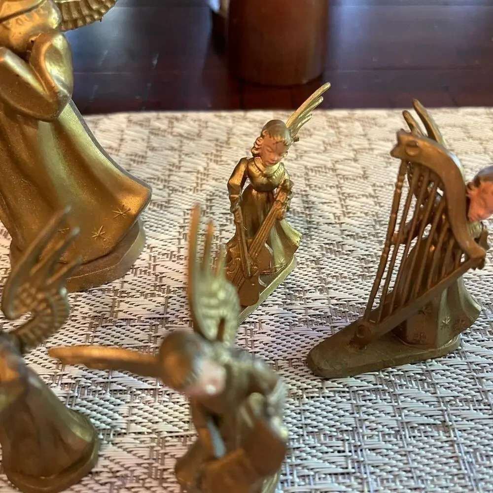 Vintage 50’s set of 8 gold  holiday angels plastic figurines Hong Kong